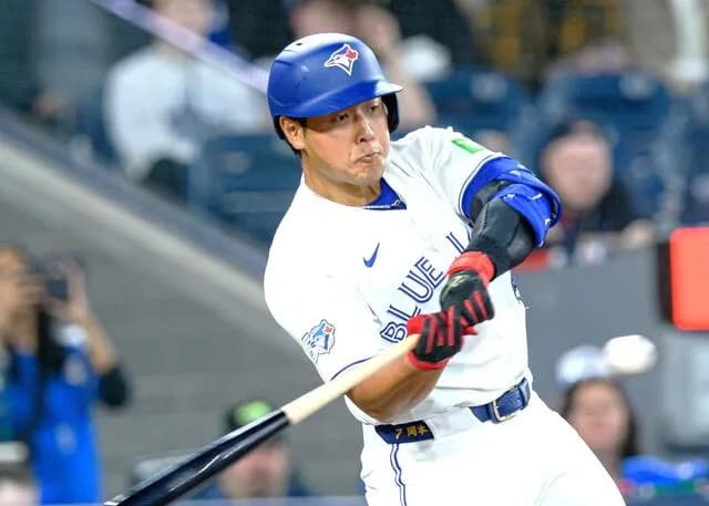 【朗報】岡本和真さん、開幕から6試合連続安打とまた好守備ｗｗｗｗｗｗｗｗｗｗ