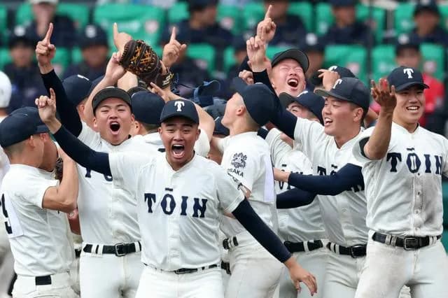 【悲報】大阪桐蔭が優勝したのに全く盛り上がらない