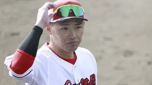 カープ中村奨成、打率.053(犠打3)←『繫ぎの2番』を意識しすぎてスランプになってる説