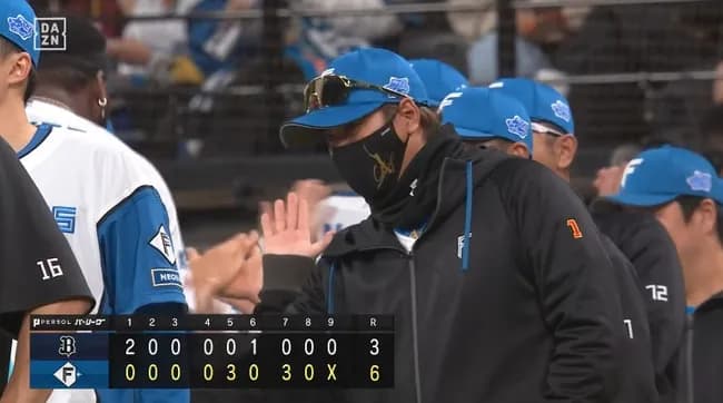 【日本ハム対オリックス2回戦】日本ハム、一発攻勢で快勝　今季初３連勝で勝率５割復帰　西川３ラン＆野村３ランでチーム８戦で早くも２０発到達　２３年ぶりの８戦連続本塁打