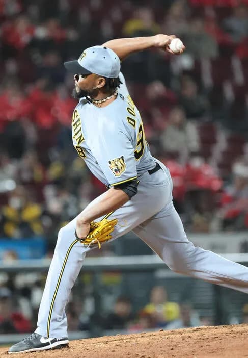 阪神・ドリス、7年ぶりセーブ「もちろん抑えという場面だったんですけど、いつも通りと思って」
