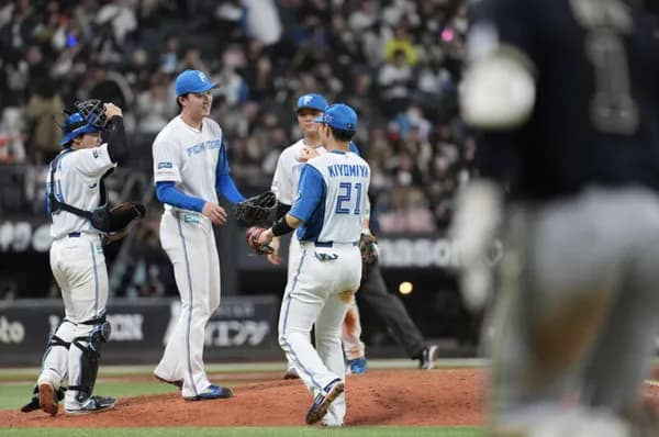 日ハム開幕8戦20発ｗｗｗｗ西川野村に一発！3連勝で借金返済！