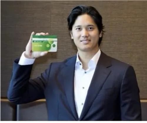 【画像】大谷翔平さん、ゆうちょ銀行のブランドアンバサダーに就任してしまうｗｗｗｗｗｗｗｗｗｗ