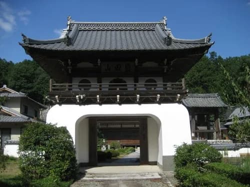 【画像】京都児童行方不明事件、学校から13km離れた場所に警察が大量集結・・・・・・・・・