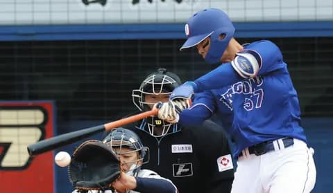 【祝】中日ルーキー花田旭、プロ昇格即スタメンで初安打！！！