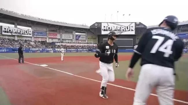 【ロッテ対ソフトバンク3回戦】ロッテ・藤原、ソフトバンク・上茶谷から今季第1号ソロホームラン！1点差に詰め寄る！！！！！！！！！！！！