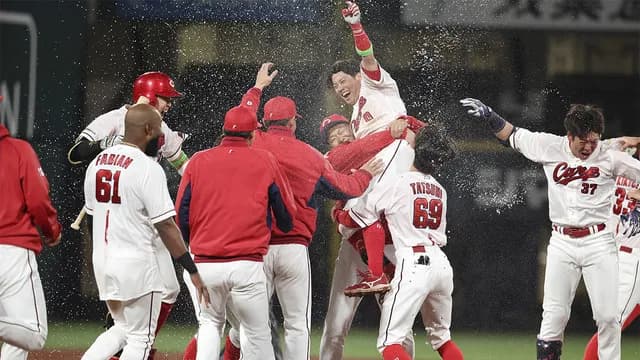 カープドラ3勝田成、打率.238に急上昇！←本職セカンドでスタメン出場してから打撃好調