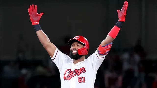 カープ・ファビアンがホームランキャッチで実況を騙す！広島巨人戦はファインプレー合戦に