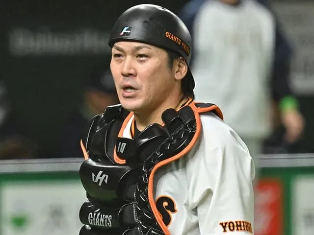 【悲報】甲斐3億拓也(二軍) .182(11-2) 4三振 OPS.432