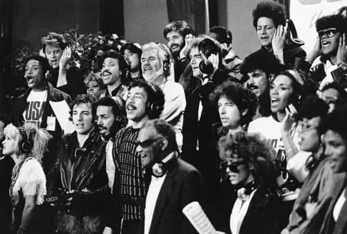 【爆笑】いま日本版「We Are The World」をやったらギリ招集されそうな歌手ｗｗｗｗｗｗｗｗｗｗ
