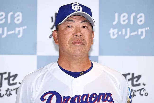 【悲報】中日・井上監督に高まる批判「立浪前監督と同じくらいひどい」