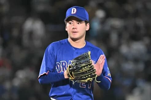 最下位ロッテ「おお、首位まで3.5差か」最下位中日「はぁ..5位まで4差もある....」