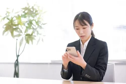 【悲報】職場の女の子さん、チー牛と連絡先交換してしまった結果ｗｗｗｗｗｗｗｗｗｗ