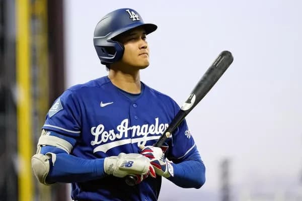 【悲報】大谷翔平さん、今季ホームラン数で村上に倍の差をつけられてしまう…