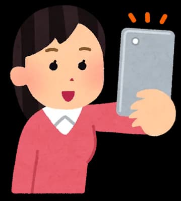 化け物みたいな顔した女のスマホが白く光っているんだけど