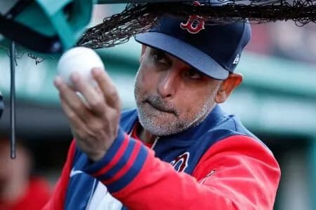 【吉田悲報】レッドソックス、コーラ監督含め首脳陣全員解雇