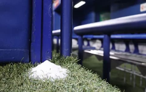 【朗報】盛り塩(4/24)以降の中日ドラゴンズ、3勝0敗ｗｗｗｗ