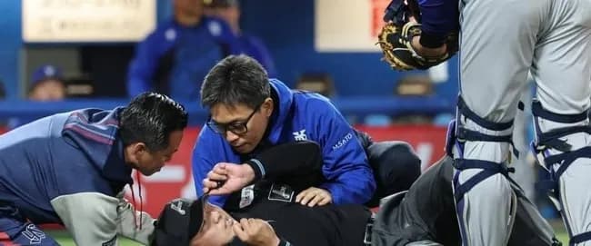 プロ野球選手会、バット直撃の川上球審に緊急声明発表
