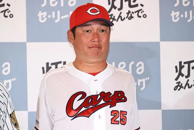 広島東洋カープ「お願いカープ女子マツダスタジアム観戦来てーーーッッッ！！！😭😭」」