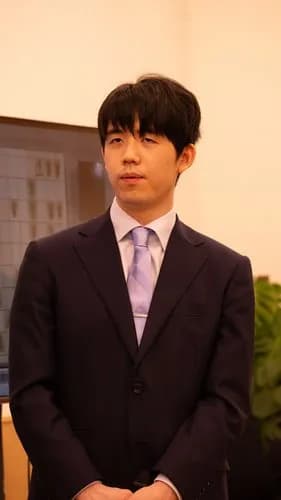 【悲報】藤井聡太さん「飛車角落ちでやりなよ」←これでもギリ勝てないｗｗｗｗｗｗｗｗｗｗ