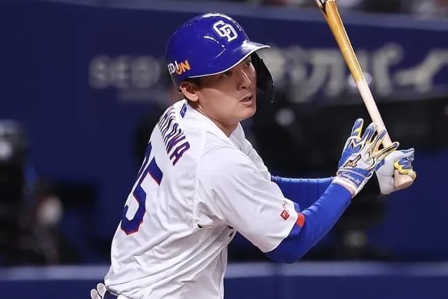  谷繁元信氏「なんで振りにいかないんですかね」中日・石川昂弥、満塁の好機で初球見逃し