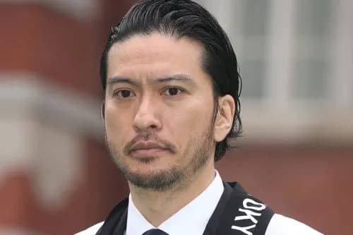 【悲報】長瀬智也さん(47)「大切な人もいないのに結婚願望があったらこの年で気持ち悪くないですか？」ｗｗｗｗｗｗｗｗｗｗ