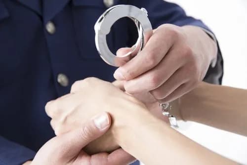 【衝撃】強盗を指示した20代夫婦さん、有罪なら死刑か無期拘禁刑しかない模様・・・・・・・・・