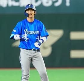 DeNA度会隆輝外野手、プロ3年目で通算173安打目　父・博文さんの通算安打数に並ぶ
