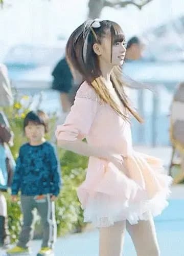 【悲報】今田美桜さん、齋藤飛鳥さんに続いて「見せパン」コーデを雑誌で披露してしまうｗｗｗｗｗｗｗｗｗｗ
