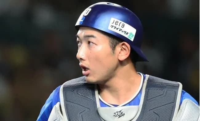 正捕手・山本祐大、なぜシーズン中にトレード放出？　DeNA選手から戸惑い「プロ野球はパワプロじゃない」