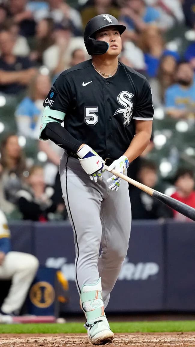 【MLB】OPS 村上.934 大谷.885 鈴木.802 岡本.715 吉田.693