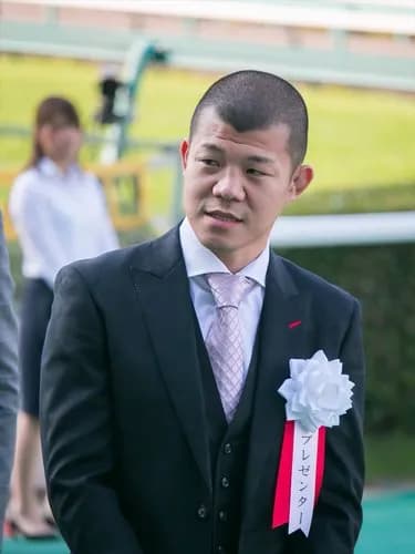 【悲報】ボクシング亀田一家さん、全てを失ってしまう・・・・・・・・・