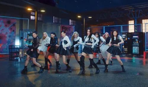 【悲報】韓国の文化祭、女子さんがK-POPを披露してしまうｗｗｗｗｗｗｗｗｗｗ