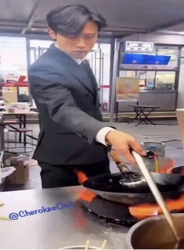 【衝撃】敵「チャーハンなんて簡単だろ」ワイ「これが中国1番のチャーハンや」ｗｗｗｗｗｗｗｗｗｗ