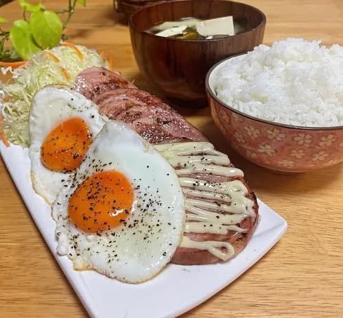 【悲報】この朝飯でゴキゲンになれるかどうかがおっさんと若者の境界線らしいｗｗｗｗｗｗｗｗｗｗ