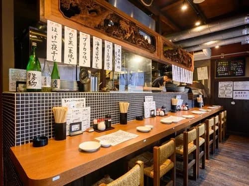 【困惑】LGBTさん、居酒屋でパートナーと飲んでいたら隣の親子に差別される・・・・・・・・・