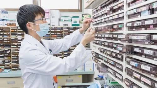 【悲報】薬剤師さんの存在意義ってガチであるんだろうか？ｗｗｗｗｗｗｗｗｗｗ