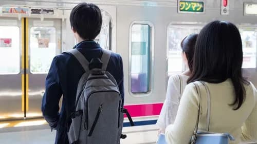 【悲報】電車でリュック抱えてるバカさん、まだいるのかｗｗｗｗｗｗｗｗｗｗ