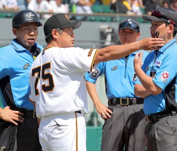 【悲報】巨人さん、今度は石井2軍監督が5分を超える猛抗議で退場