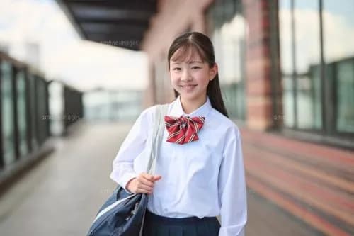 【悲報】最近のJS・JCさん、全員かわいく見えてしまう・・・・・・・・・