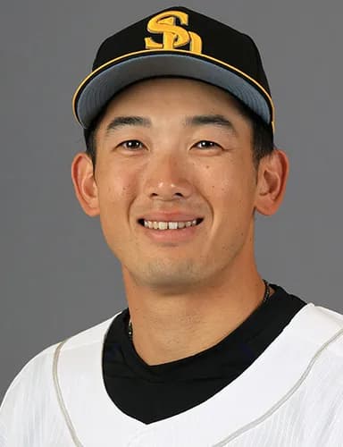 山本祐大3打数2安打 .378  打点8  横浜を出る喜び