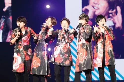 【困惑】嵐ファン妻さん、実父の通夜よりラストライブを優先して炎上・・・・・・・・・