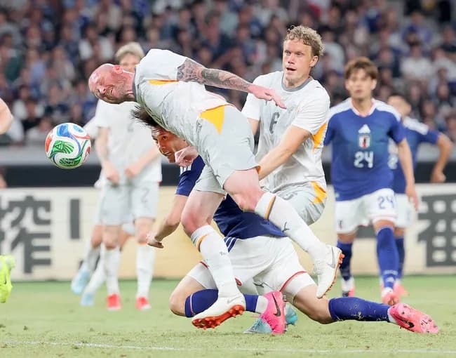 サッカー日本代表アイスランド戦視聴率１９．３%ｗｗｗｗｗｗｗｗ