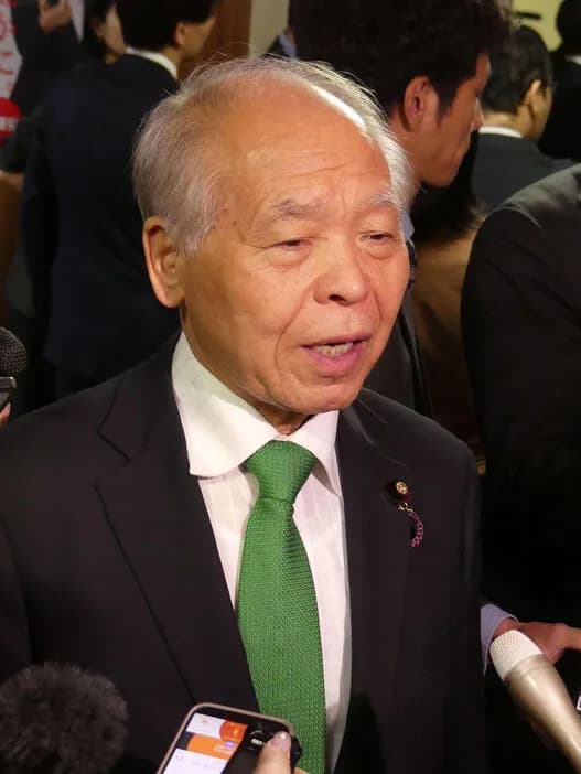 巨人阿部前監督の問題が国会で質疑「現行犯逮捕の事案でなく行き過ぎ」鈴木宗男氏が警察庁を追及