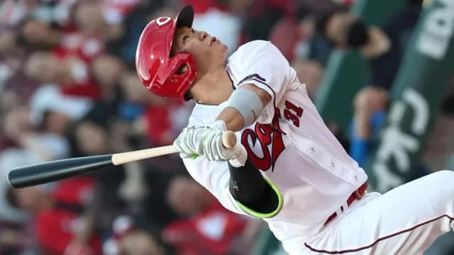 カープ坂倉＆持丸が日ハム伊藤大海から先制タイムリー！好投手から3点先制