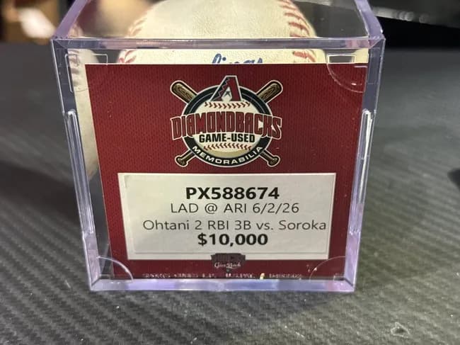 【悲報】大谷の対戦チーム、大谷が打ったボールを売って稼いでしまうwwwwwwwwwwwwwwwwwwwwwwwwwwww