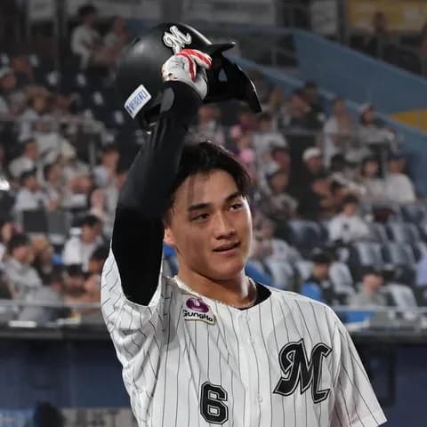 ロッテ西川史礁、首位打者に　2年目のジンクス無し