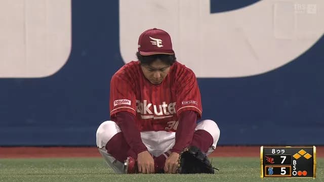 楽天・佐藤直樹、いじけるｗｗｗｗ　大活躍だったのに7-0を追いつかれる