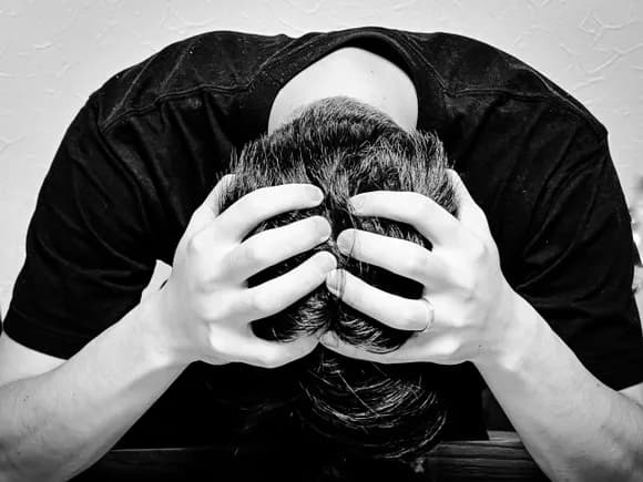 【急募】ワイに鬱病の気質あるか否か判定してくれんか・・・・?