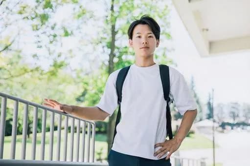 【画像】一流大学生、「誰にも甘えられない環境に身を置きたかった」と発言してしまうwwwwwwwwwwwwwwww